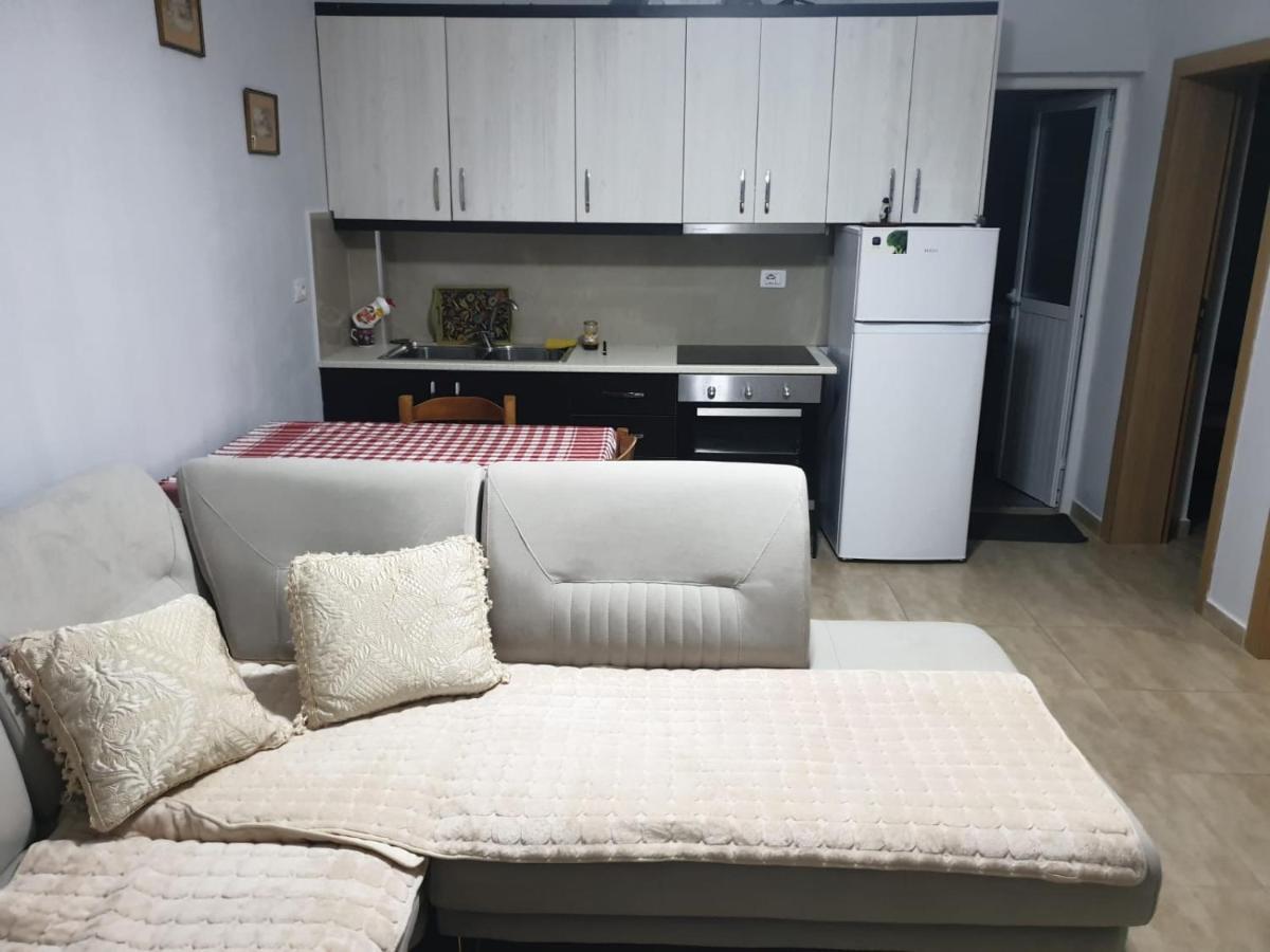 Luiza's * Sarandë