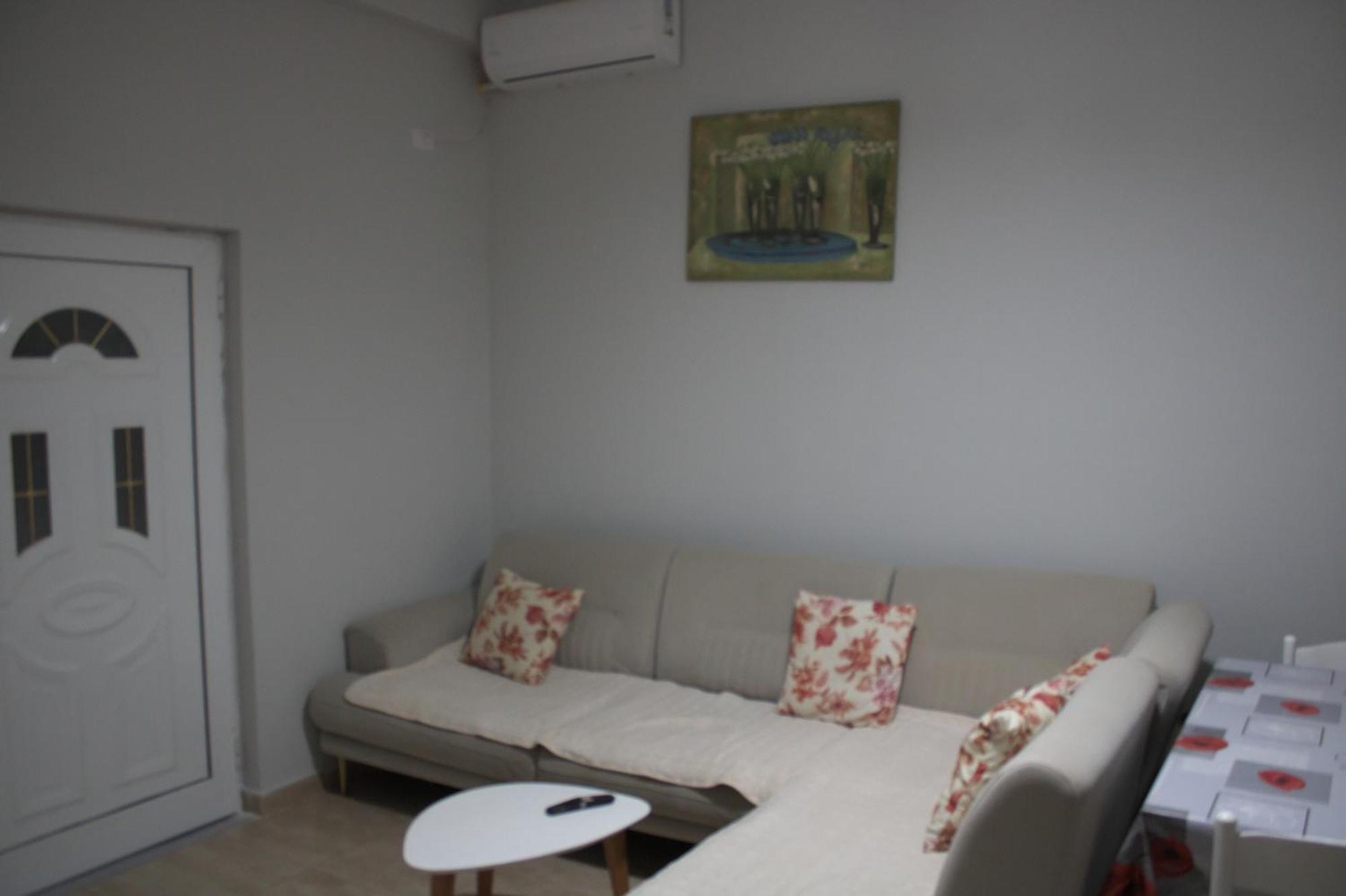 Luiza's Sarandë
